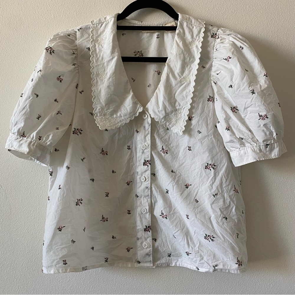 Levi’s Floral Top